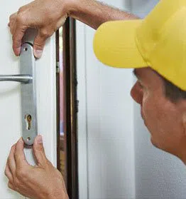 Valley Stream NY Locksmith Store Valley Stream, NY 516-558-3414 - changing-locks